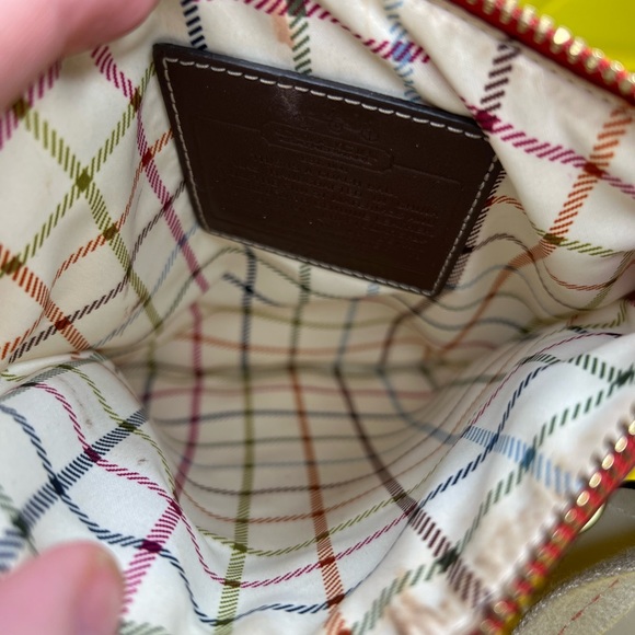 COACH SIGNATURE Crossbody Red w/COA - Picture 5 of 7